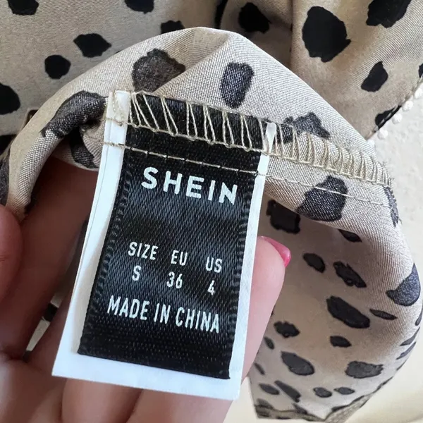 SHEIN‎ Small Dalmatian print blouse - Image 4