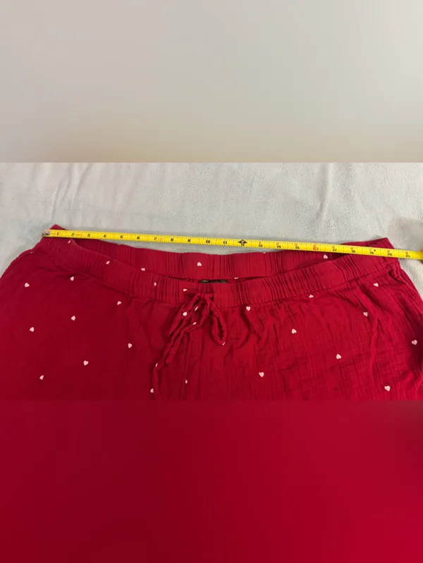 H&M Red Track Pants with White Heart Dots XXL - Image 7