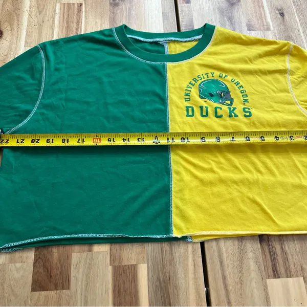 University of Oregon Ducks Half & Half Cropped Tee Green Yellow Women’s - Image 5