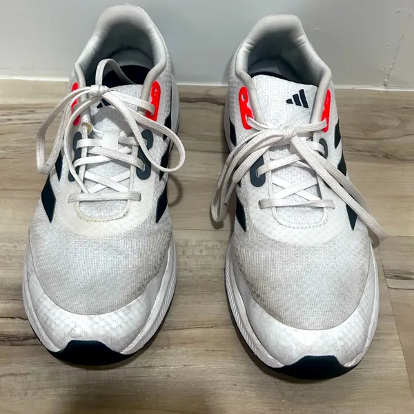 Adidas White and Black Athletic Shoes - Image 3
