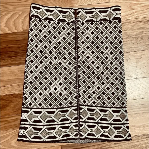 PARKER Gold Black White Metallic Knit Zip Back Pencil Skirt Sz M - Image 2