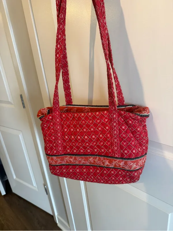 Croft & Barrow Red Quilted Floral Tote Bag Shoulder Bag Y2K - Image 3
