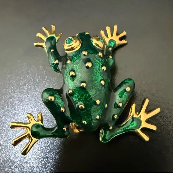 Vintage GIOVANNI Enameled Green Frog Gold-tone Miniature Mini Brooch 9.1g. - Image 6