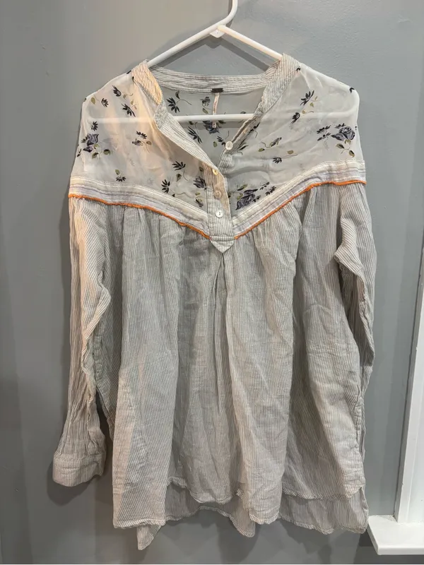 Free People Hearts and Colors M Ivory Blouse Sheer Ivory Neutral Oversize Top - Image 5