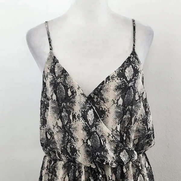 Altar'd State Gray Snakeskin Print Mini Dress Size Medium Wedding Guest Dress - Image 2