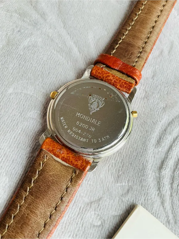 Ladies GUCCI DRESS watch🔥🔥 - Image 4