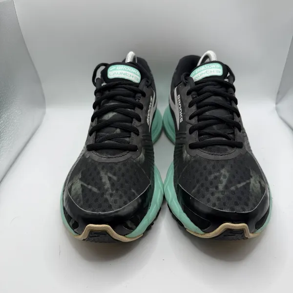 Brooks Women's Launch 3 Black/White/Ice Green Running Sneaker 10 B (M) - Image 3