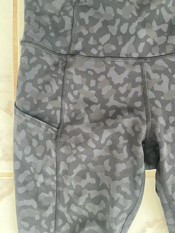 Lululemon Align Leggings Crop - Image 2