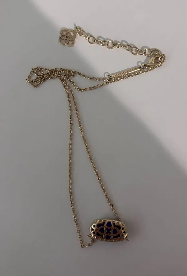 Kendra Scott Necklace - Image 3