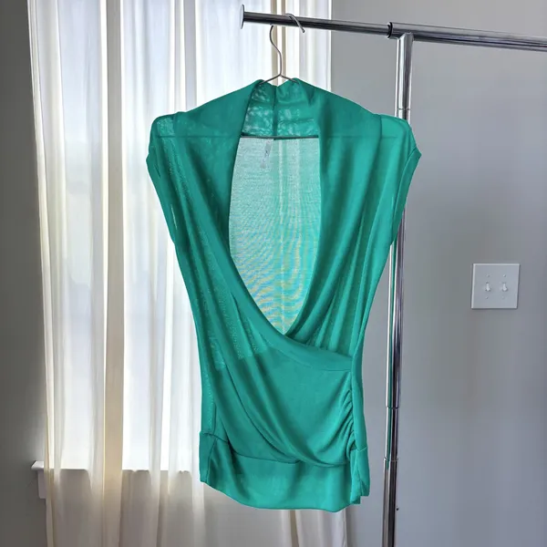 Bella D Faux Wrap Top Large Green Sleeveless Knit Sweater Y2K Siren 90s Romcom - Image 10