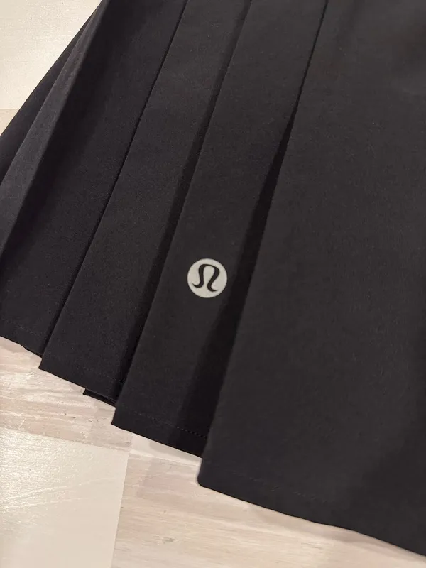 lululemon side pleat high rise tennis skirt black 4 W8ADUS - Image 3