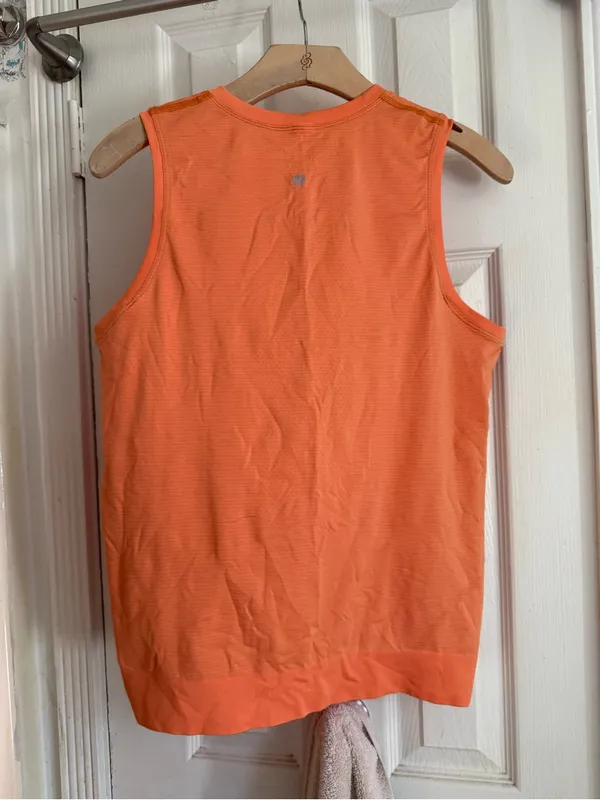 Lululemon Swiftly Breathe Muscle Tank Top Golden Apricot Size 6 - Image 4