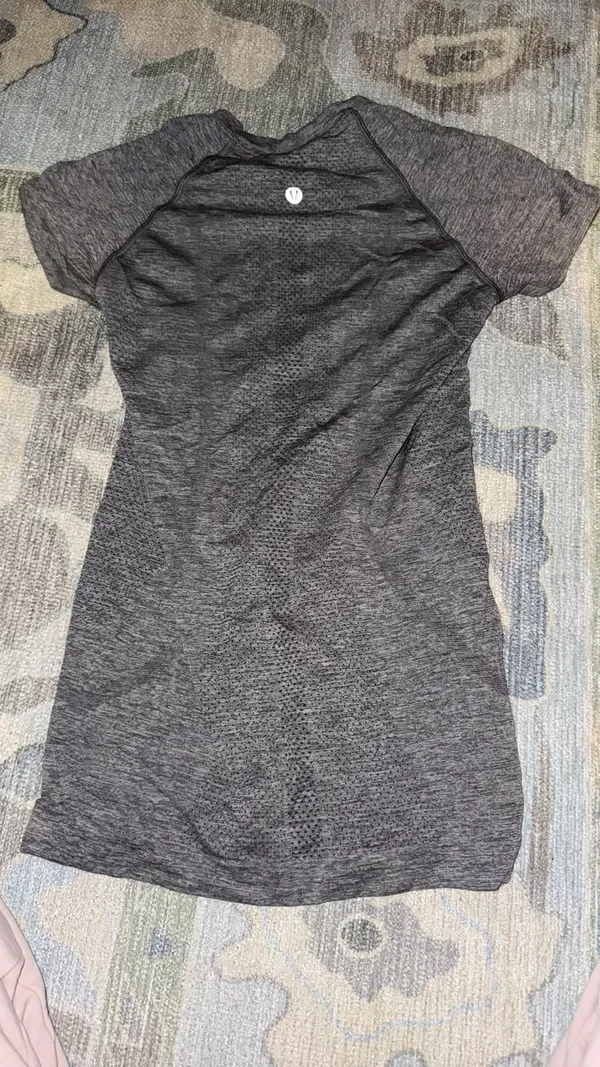 Lululemon Swiftly Tech - Image 4