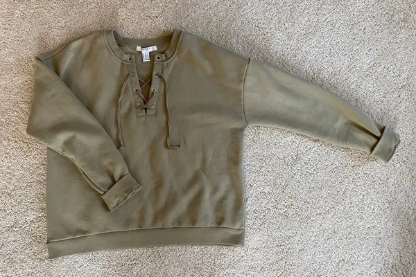 Forever 21 Contemporary Olive Front Lace Sweatshirt - Image 2