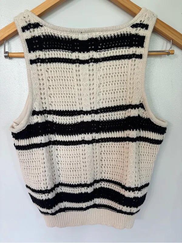 Freshman 1966 2 piece black/white crochet skirt set - Image 7