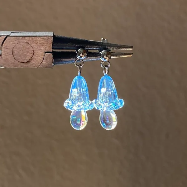 quality Czech glass beads & German acrylic flower beads cute fairy cottage style dangle earrings💐🩵 - Image 6