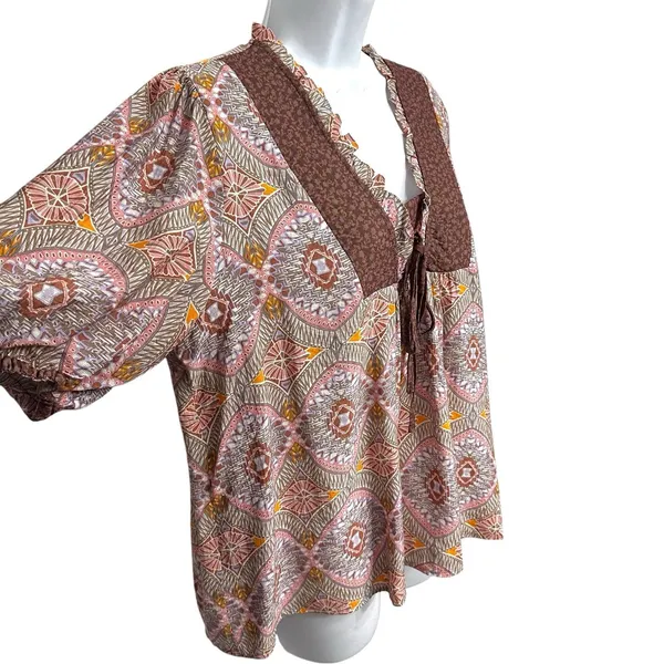 Current Air Quilt Contrast Motif Top Womens Size Large V-neck Short Sleeve Flowy - Image 4
