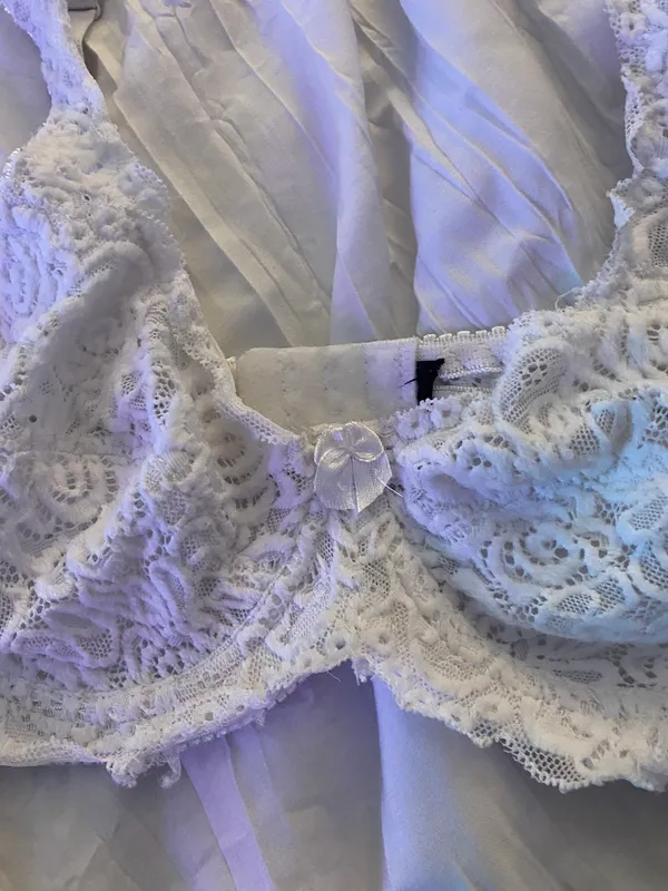 White Lace Bralette - Image 2