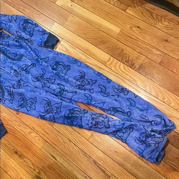 Disney Stitch Blue Hooded Onesie sleepwear size M 8-10 - Image 3