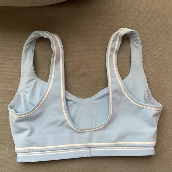 Alo Yoga Airbrush Heart Throb Bra White/Seashell Blue/White S - Image 4