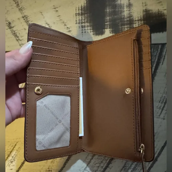 Michael Kors Brown Wallet & Passport Classic Monogram Design - Image 2