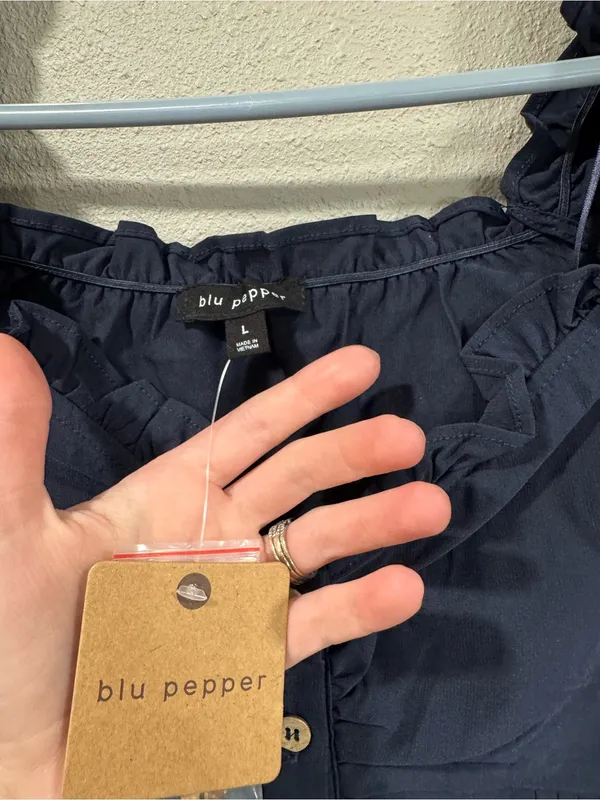 NWT Blu Pepper Tank - Image 3