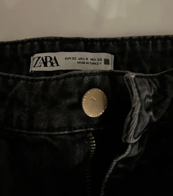 Zara Jeans - Image 2