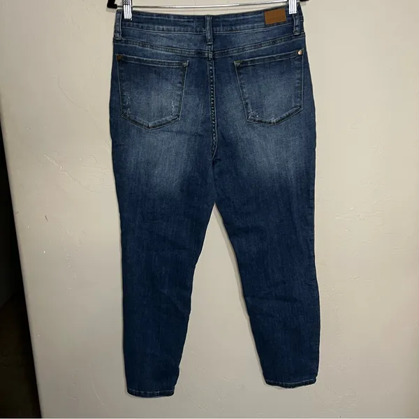Judy Blue Relaxed Fit‎ high rise distressed Crop Denim Jeans - Image 8