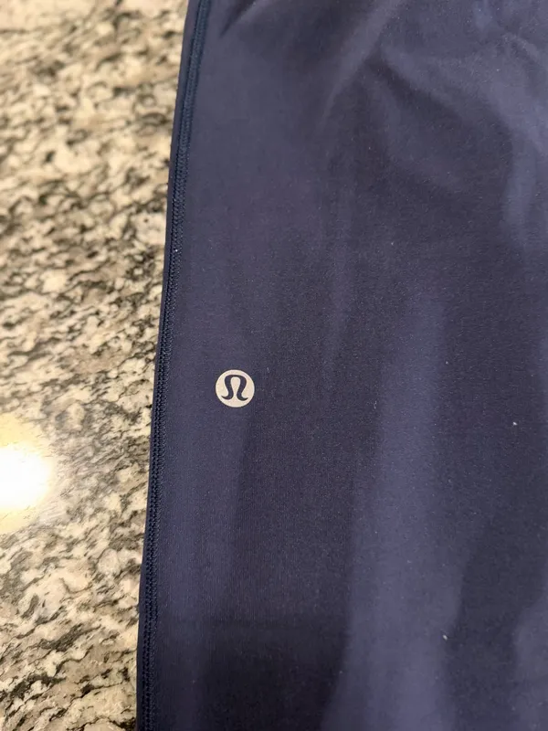 Lululemon Speed Up Tights 28" - Image 4