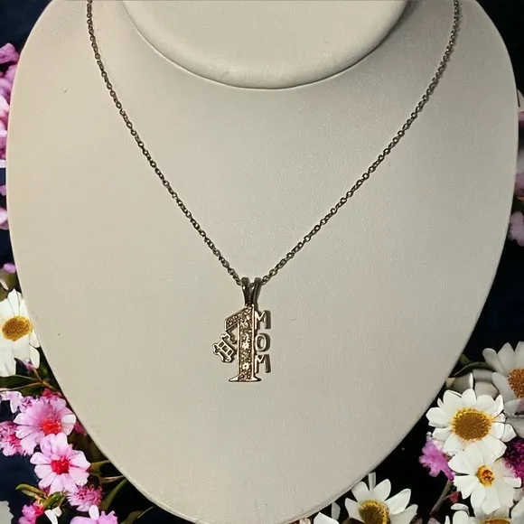 Vintage #1 Mom pendant necklace - Image 2