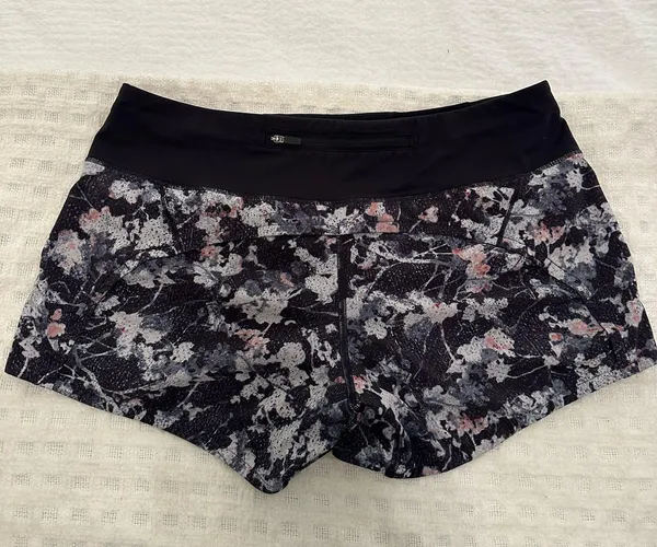 Lululemon Run Times Shorts II Spring 4" Bloom Multi Black 2 - Image 5