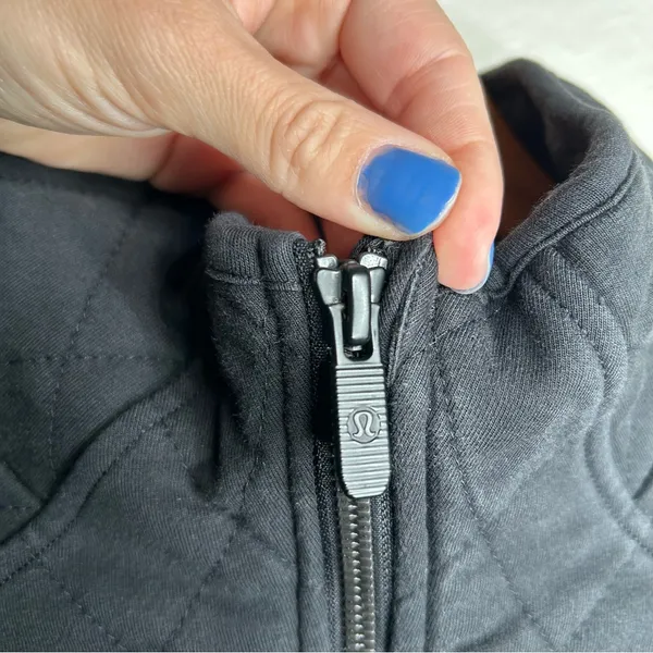 Lululemon Quilted Calm Jacket black 8 - Image 3