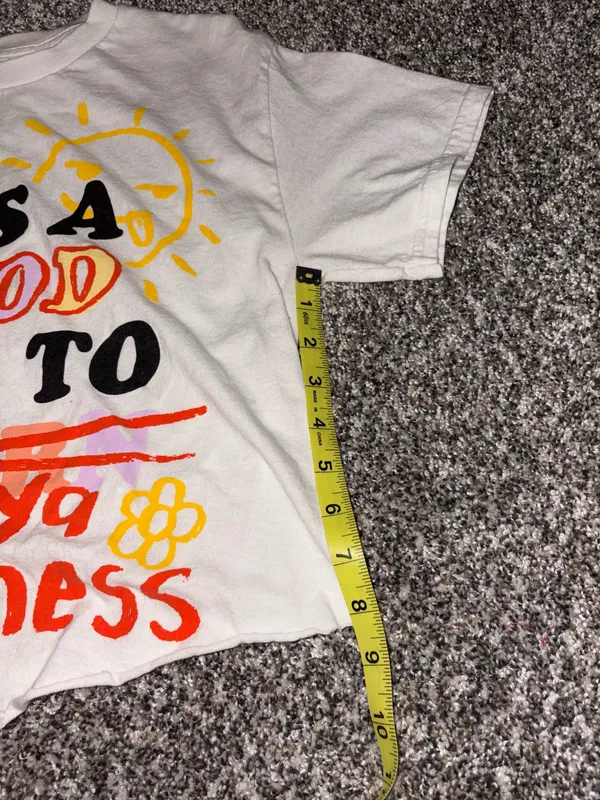 Spencer's White Cropped Tee with Multicolor Graphic Multiple - Image 3