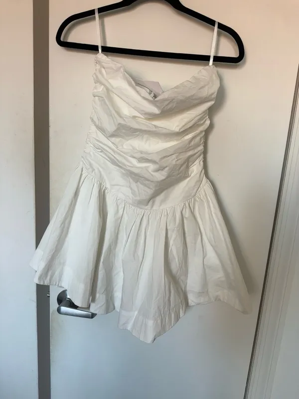Revolve NIA Currant Dress White Strapless Mini Dress Size Small NWT - Image 2