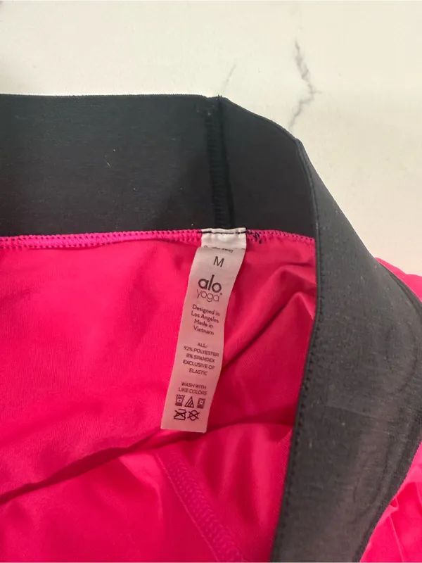 ALO Yoga Hot Pink Pleated Skater Skirt with Black Waistband - Image 3