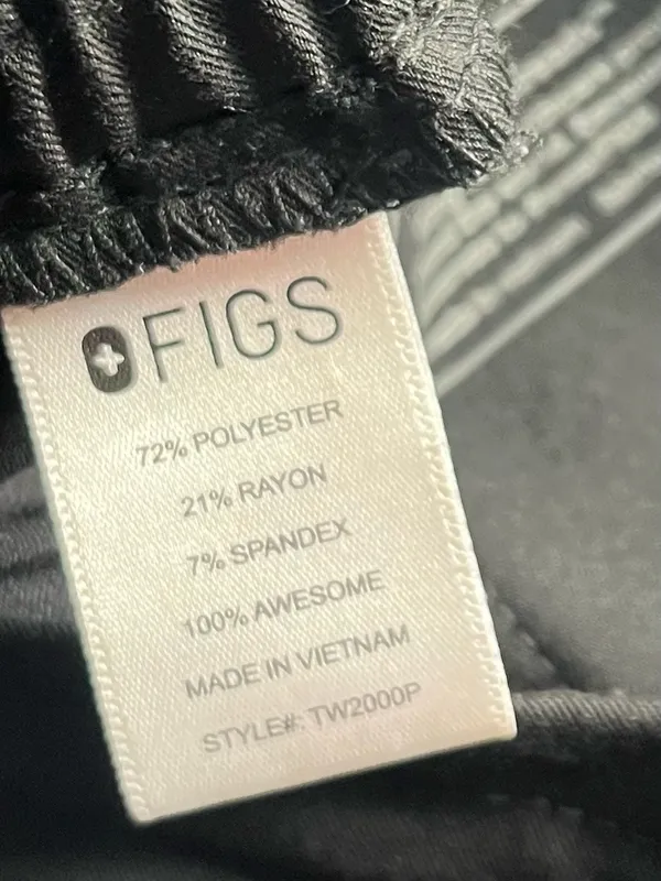 Figs • Yola Black Women's Pull-On Scrub Pants - Image 4