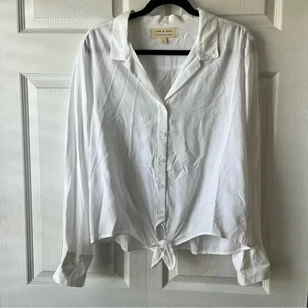 Tencel Anthropologie Cloth & Stone Button down Blouse Shirt Size Med - Image 2