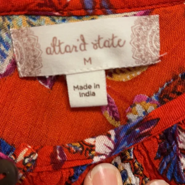 NWOT Altar’d State Red Floral Crop Top with Ruffle Accents & Tie at front size M - Image 2