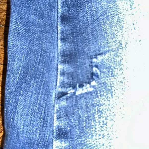 Silver jeans distressed Suki slim boot denim 30x33 western jeans - Image 2