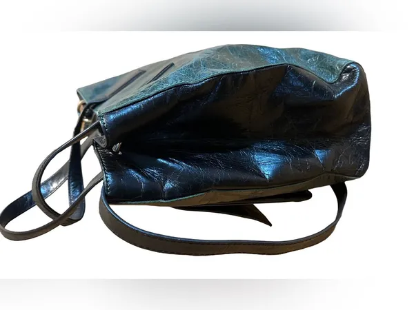 Pulicati Green & Black Crinkled Leather Cross Body Bag - Image 5