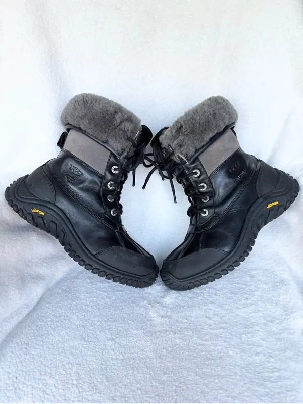 UGG Adirondack II Women’s 1906 Winter Boots Sz 6.5 Waterproof VIBRAM Cozy Snow - Image 7