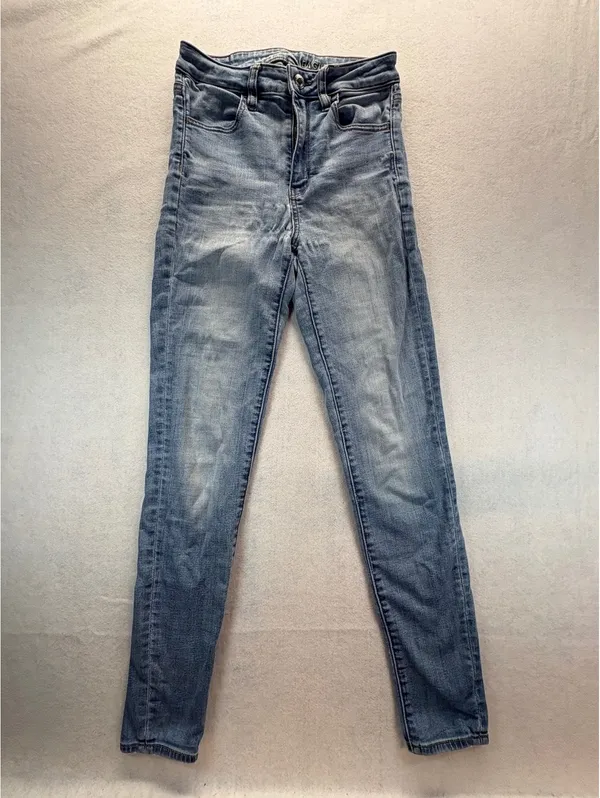 American Eagle Super Stretch Women’s Skinny Jeans Size 2 Light Wash - Image 3