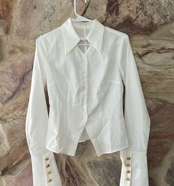 Commense Metal Button Cutout Polo Shirt size medium White - Image 3