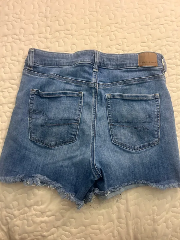 American Eagle Shorts - Image 3