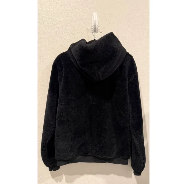 URBAN OUTFITTERS Faux Fur Black Hoodie Sweatshirt - Image 4