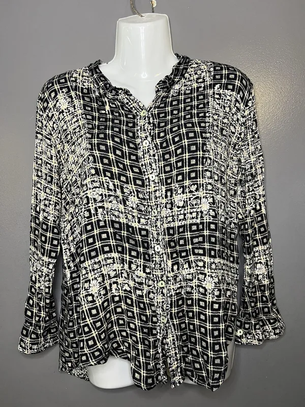 Free People Blouse Womens Medium Black Check Henley Button Boho Tunic Top - Image 2