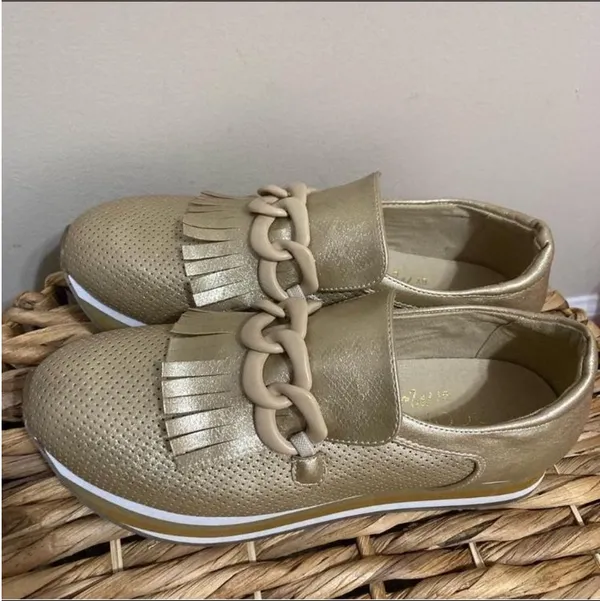 “Bess” Coconuts by Matisse Stylish metallic Sneakers! - Image 3