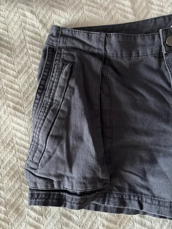 Converse Women's Dark Gray Casual Pleated Shorts - Image 4