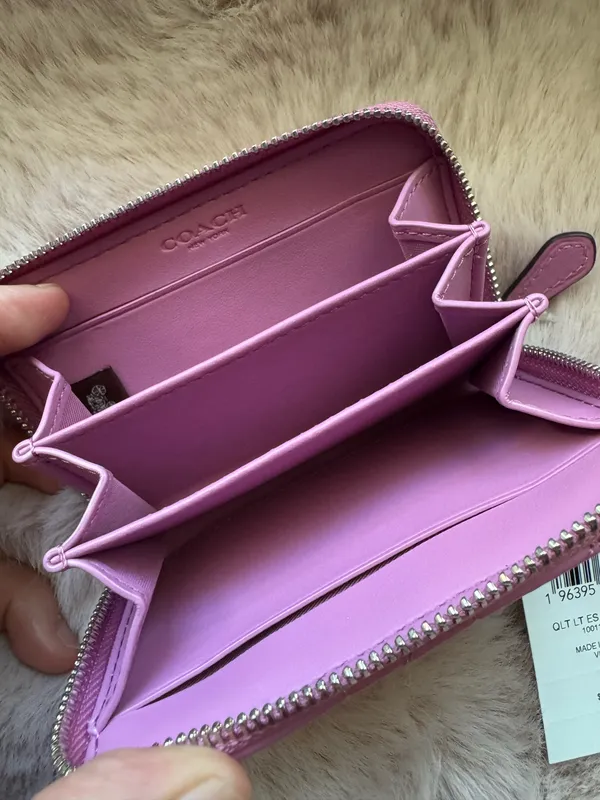 NWT Coach Quilted Pillow Essential Small Zip Around Card Case CM505 Fuchsia - Image 7