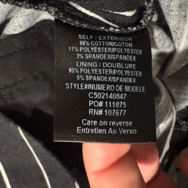 Alice and Olivia Straight Black White Pinstripe Pants Women’s 6 - Image 4